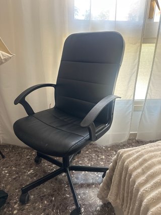 Silla de escritorio negra
