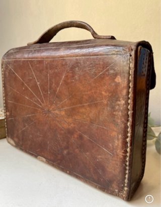 Bolso cuero escolar mediados siglo XX