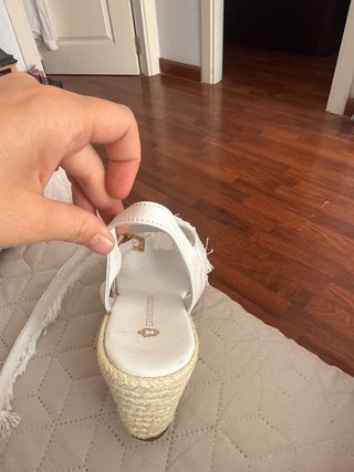 Alpargatas de novia Ernesto Terrón modelo Liliha.