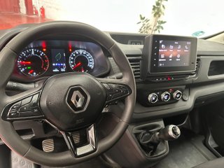 Renault Trafic 2023