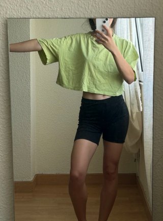Camiseta verde oversized crroped mujer