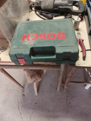 Caladora Bosch PST 650 PE
