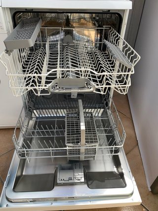 Lote electrodomésticos: Frigorífico, Lavadora, Lav