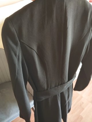 Mono chaqueta pantalón corto negro. Acepto ofertas