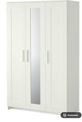 Armario, cama y cajonera blanca