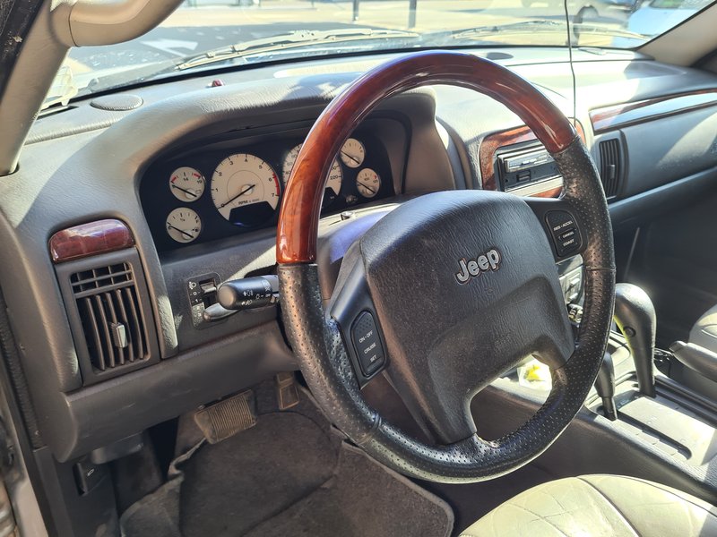 Jeep WG Grand Cherokee 4.7 Overland High Output V8 - foto 1