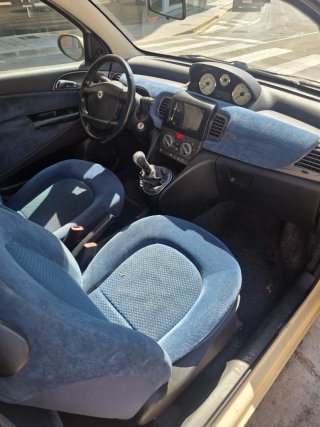 Lancia Ypsilon 2006