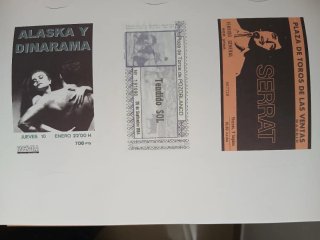 Álbum Sellos, Billetes e Iconos Democracia