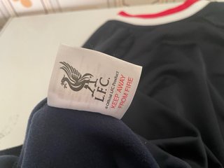 Chaqueta Liverpool Entrenamiento azul y roja