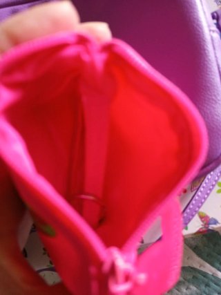 Bolsito bandolera  Pull&Bear y monedero Agatha R..