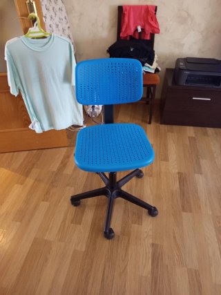 Silla de escritorio infantil azul