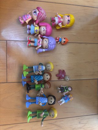 Casita de muñecas de madera