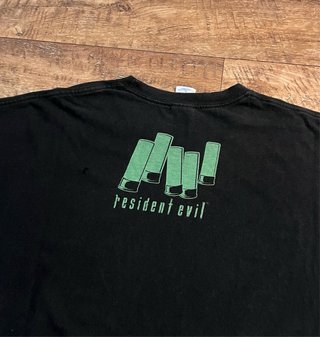Camiseta Vintage Resident Evil 2000s video game