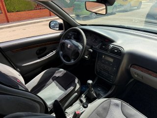 Peugeot 406 2001