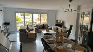 ALQUILER DE CHALET CON PISCINA EN ALMUÑECAR