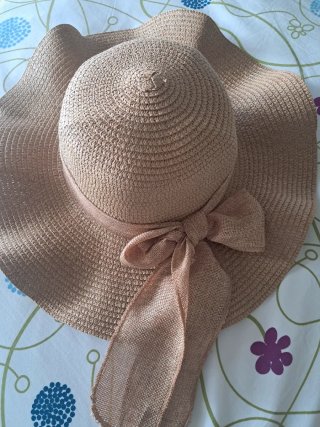 Sombrero de playa de paja
