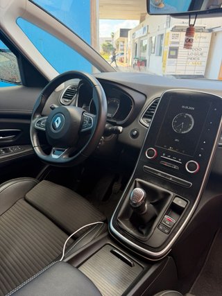 Renault Scenic 2016
