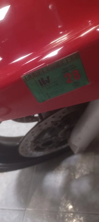 Suzuki Bandit Roja - Moto Naked.Ruedas nuevas