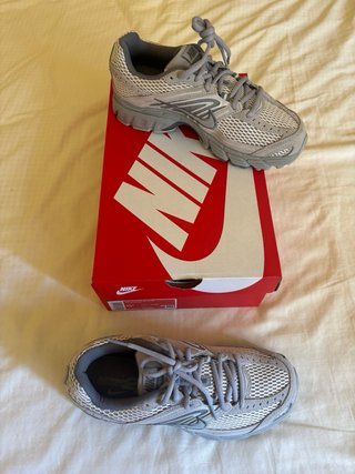 Nike Air Max Moto 2K Talla 39 Nuevas