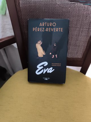 Eva una aventura de Lorenzo Falcó