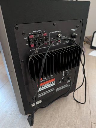 Subwoofer JBL 140/230