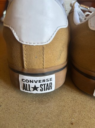 Zapatillas Converse Marrón Claro