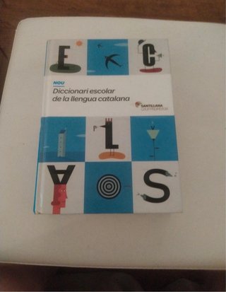 NOU DICCIONARI ESCOLAR DE LA LLENGUA CATALANA (...
