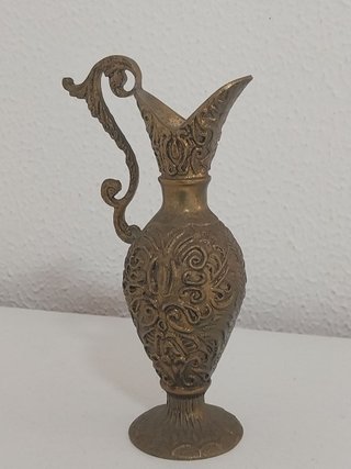 Jarra Aguamanil Vintage de Bronce Macizo Labrado