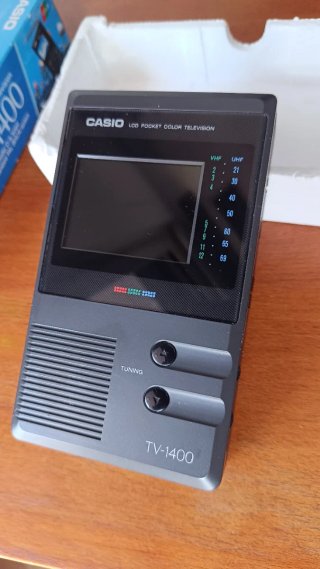Casio TV-1400 Televisión Portátil LCD Color