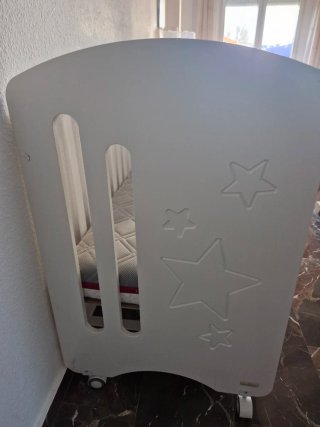 Cuna colecho blanca con colchón