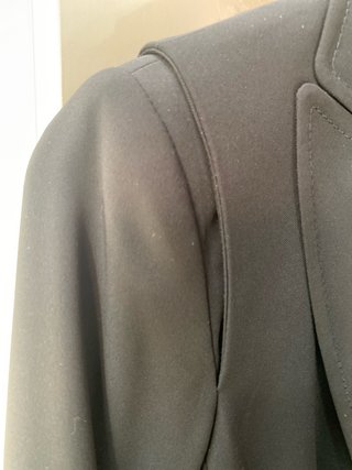Americana Manoukian Negra Talla 36