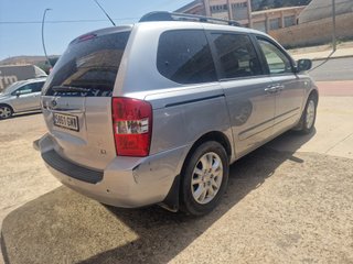 KIA Carnival 2009