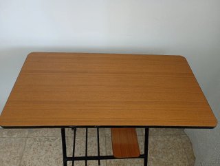 Mesa auxiliar vintage años 70