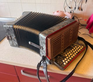 Acordeón Hohner Club II B Victoria
