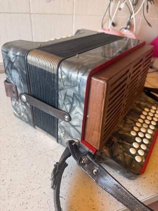 Acordeón Hohner Club II B Victoria