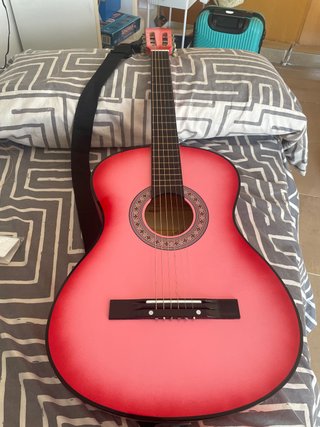 Guitarra Española Rosa con Accesorios
