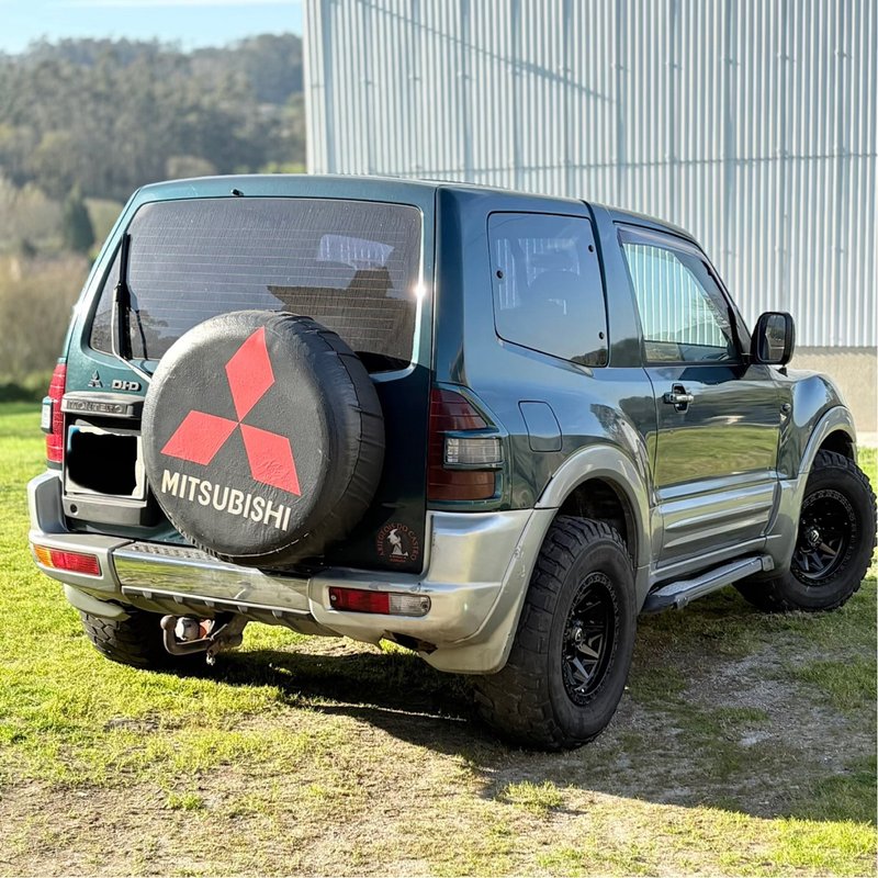Mitsubishi Montero 2000 - foto 1