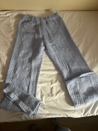 Pantalón recto bordado calado Mango
