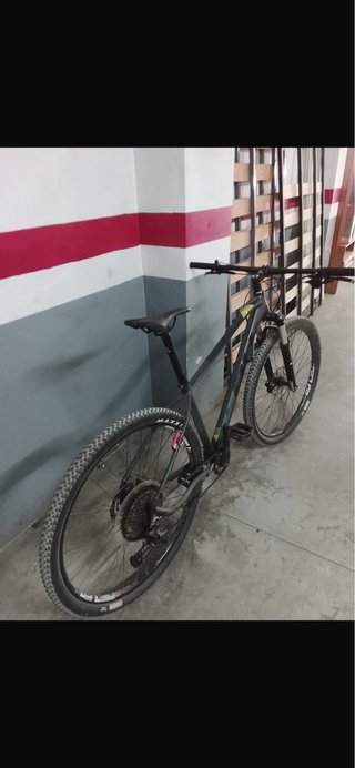 3 Bicicletas + 2 Accesorios