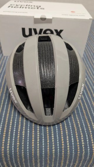 Casco Uvex Rise. 56-59 cm