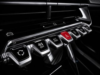 Peugeot 2008 Allure Puretech 100 S&S 6 Vel. MAN