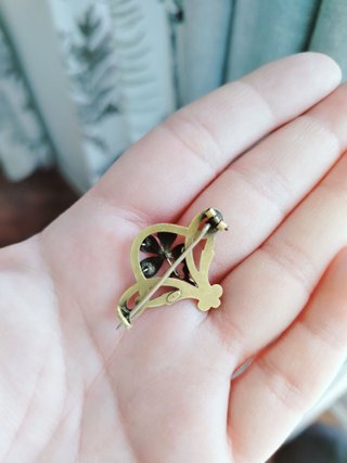 Broche auténtico Art Nouveau Oria. Broche trébol