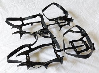 CRAMPONES SALEWA AÑO 70 ALPINISMO MONTAÑA ESCALADA