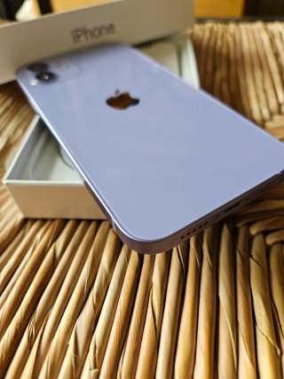 iPhone 12 Morado Impecable