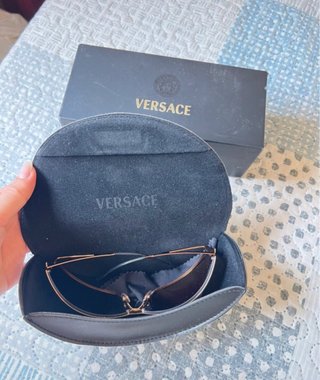 OFERTA FLASH!! Gafas de sol VERSACE originales.