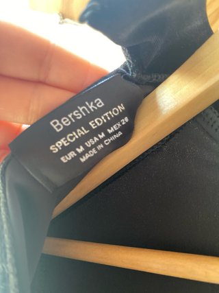 Vestido negro terciopelo con flecos