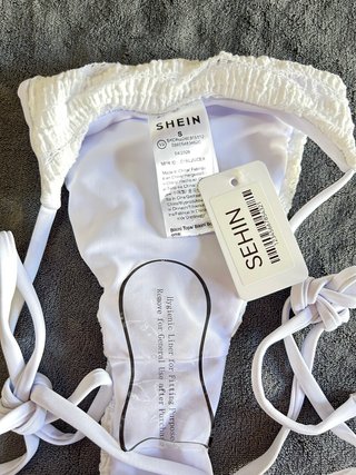 Bikini blanco para playa