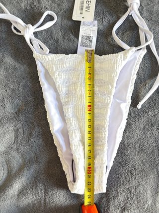 Bikini blanco para playa
