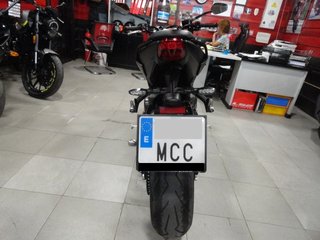 Triumph Street Triple R 765