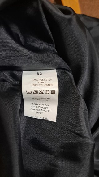 Vestido negro con pedrería